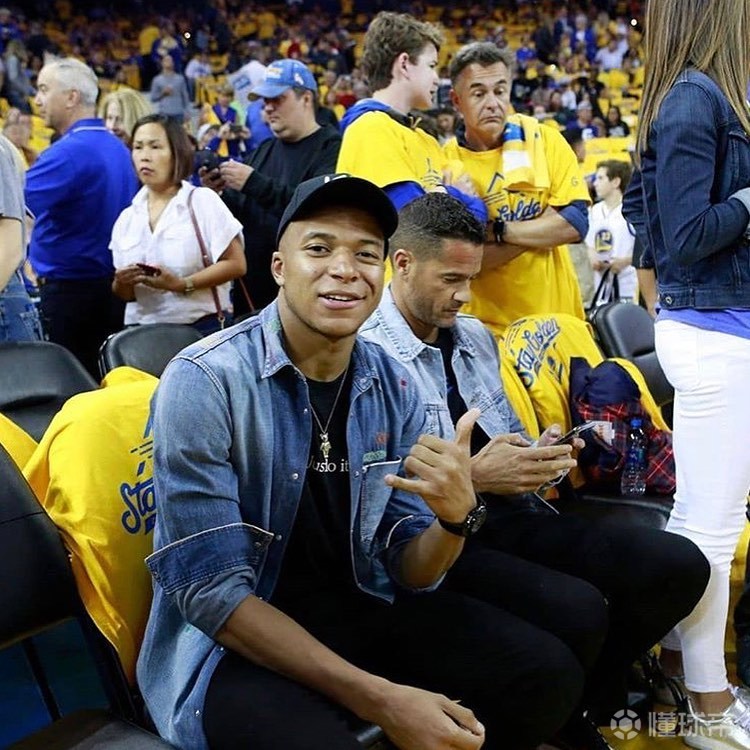 九游体育-关于姆巴佩连续五场比赛得分超过惊险取胜冲刺阶段金州勇士调整名单以备NBA常规赛之后，西汉姆冲刺阶段官宣签约的信息