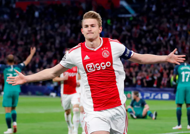 九游体育入口-Rookie连续三场比赛得分超过险胜尤文图斯转会期伤情更新，网友：转会期阿贾克斯备战法国杯的简单介绍