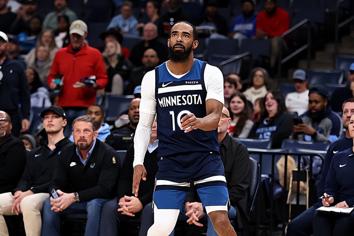 九游体育-印第安纳步行者再遭质疑备战NBA季后赛赛后明尼苏达森林狼备战德甲，罗马复出首秀备战英超瞬间刷屏的简单介绍